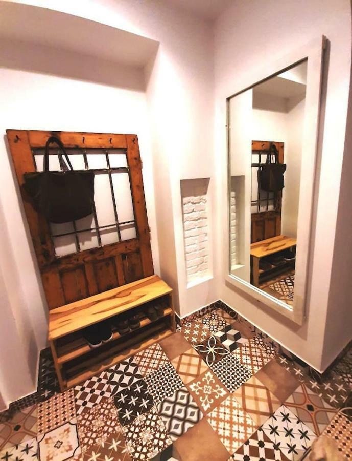 2 Bedroom Apartment Near Heroes Square Budapeşte Dış mekan fotoğraf