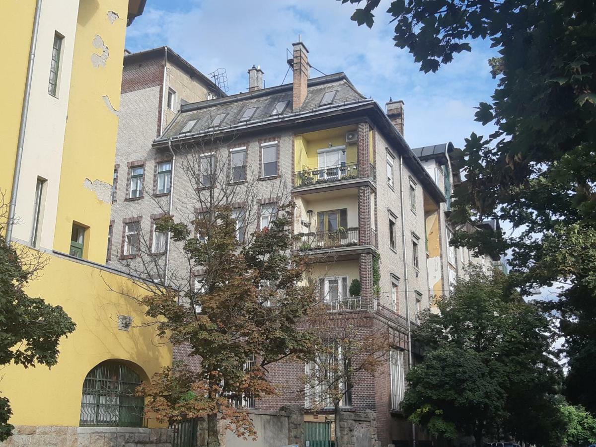 2 Bedroom Apartment Near Heroes Square Budapeşte Dış mekan fotoğraf